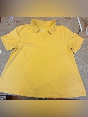 Essentials Denim&Co size large cotton/rayon collared polo shirt in yellow.